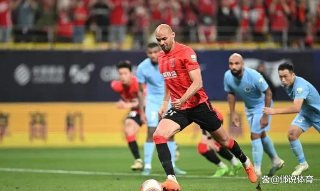 瓦伦西亚发布备战花絮,今晨造点机会,中超任务艰巨,身体对抗强度拉满雷速体育入口