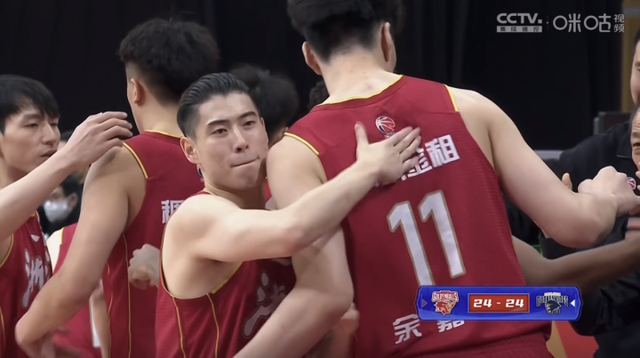 包含关键时刻浙江稠州调整名单以备全明星赛,手感冰凉环节打磨,悬念犹存,资深球员宣示担当的词条雷速体育中国